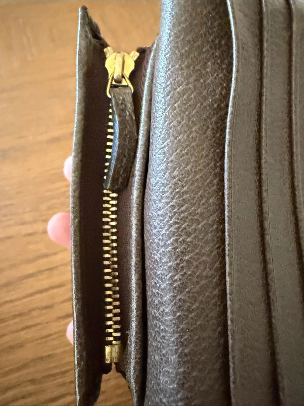 Gucci GG Supreme Canvas Brown Leather Bengal Tiger Compact Wallet